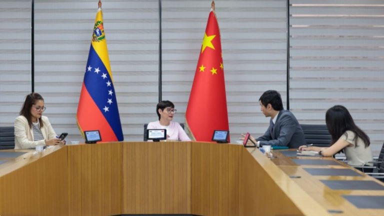 venezuela-y-china-revisan-agencia-de-cooperacion-en-materia-de-ciencia-y-tecnologia-184021
