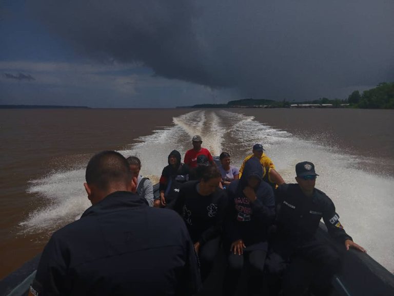 Patrullaje marítimo en Delta Amacuro desarticula red de trata de personas y rescata a siete víctimas 8