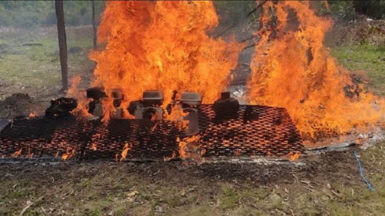 fanb-destruye-mineria-ilegal-en-amazonasjpeg-49144