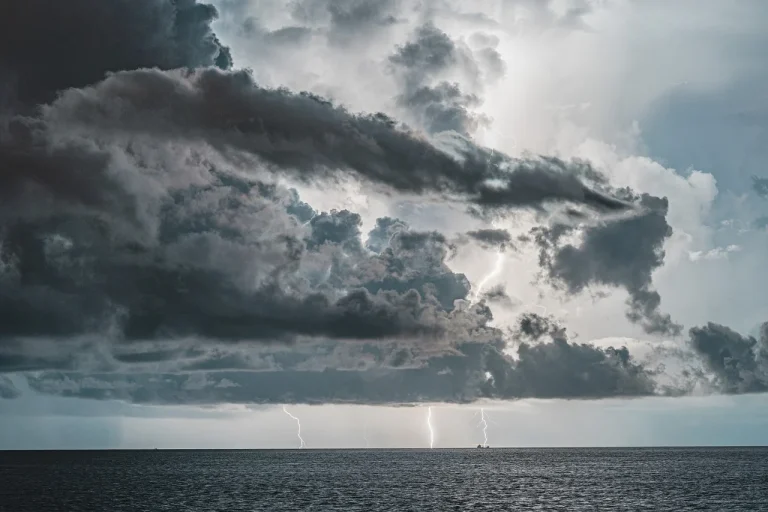 sea-9714469_1280.webp