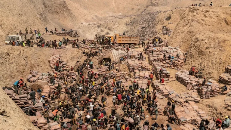 4ef417e115f8443ed6abb357943232b1