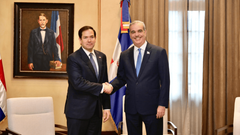 690a1adf59bf5b471c619ddc