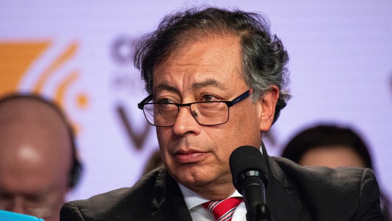 690cc3c4e9ff716cd63f293d