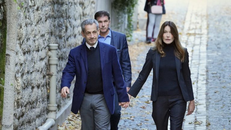 6911e105e9ff710a4b08acc4