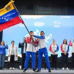 Abanderada-sordolimpico-de-Tokio-