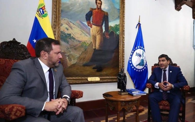 Venezuela-Sela-2-800x500