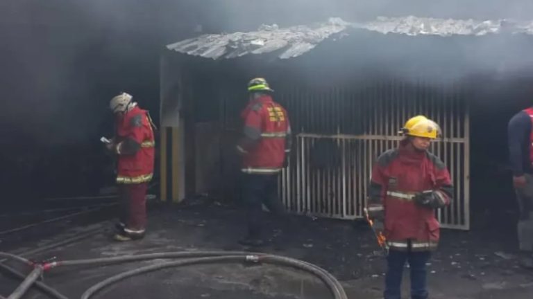 incendio-en-santa-monica-51050