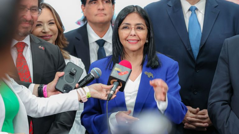 vicepresidenta-de-la-republica-delcy-rodriguez-51543