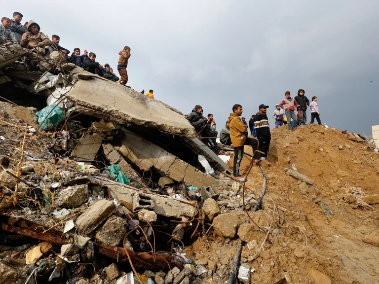 2025-12-12T115349Z_124751394_RC2YEIAPZZ0I_RTRMADP_3_ISRAEL-PALESTINIANS-GAZA-1765633391