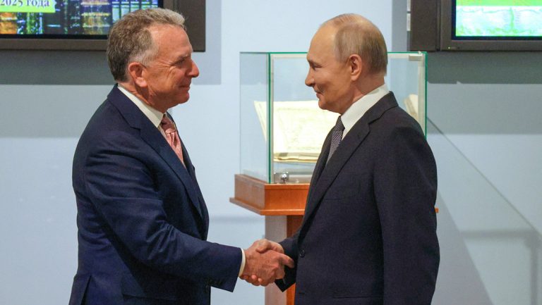 692e9d9a59bf5b355606f5a9