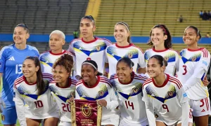 Vinotinto Femenina
