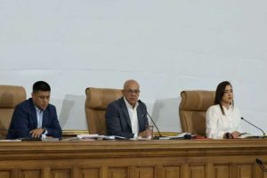 WhatsApp-Image-2025-12-02-at-4.28.01-PM-696x464