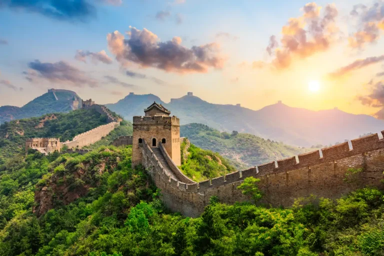 gran-muralla-china_01cbe21a_250219111818_1280x853