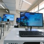 photo_5035179741417245534_w