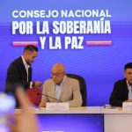 photo_5053266845133115365_w