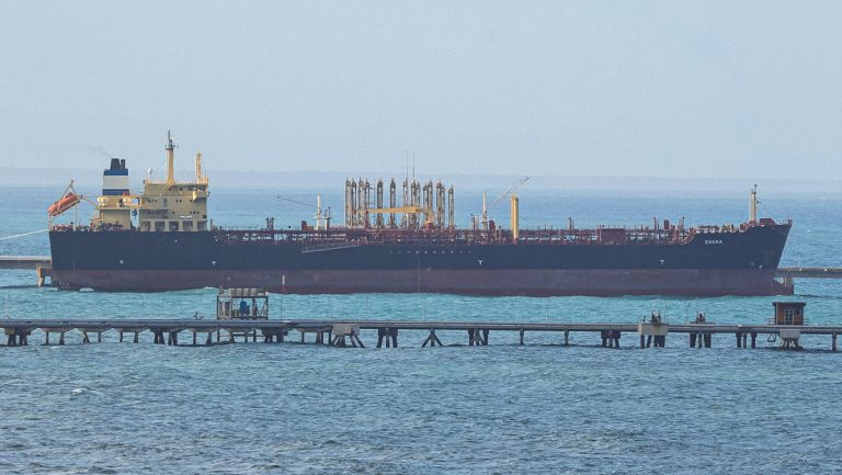 6968f6b059bf5b70fa4b7ce0