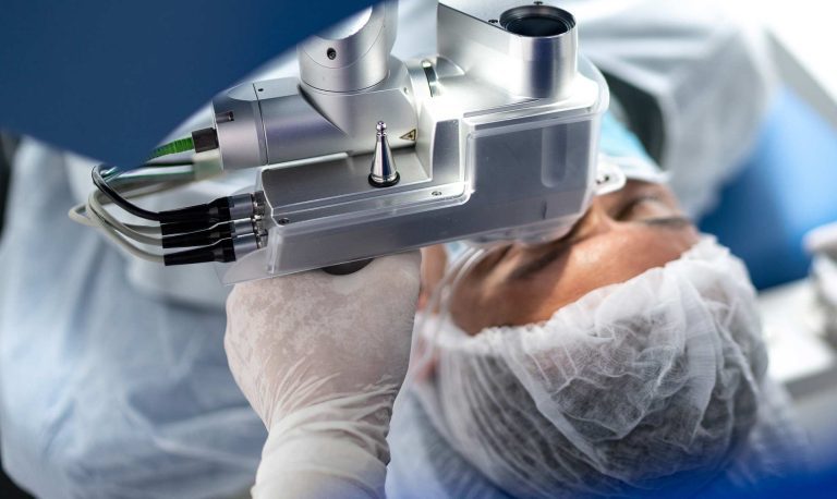 eye-surgery-recovery-tips-1