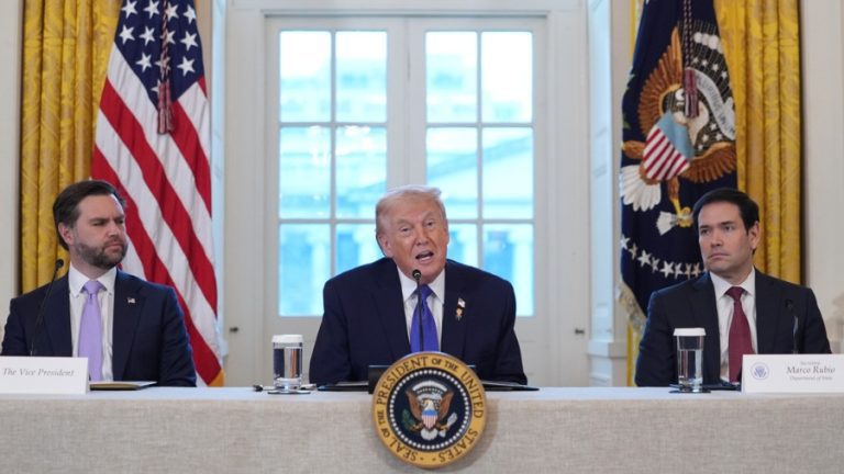 trump-venezuela-nos-dio-30-millones-de-barriles-de-petroleo-54544