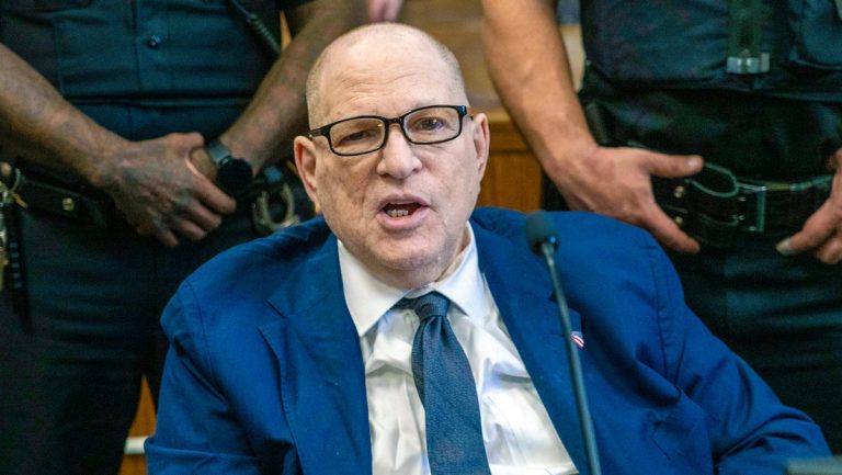 698f350f59bf5b7af2453dee