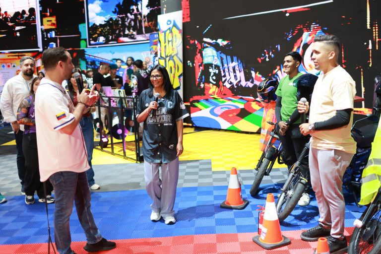 Delcy Rodríguez  LMBP