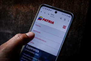 EE-SISTEMA-PATRIA-BONOS-BANCA-ECONOMIA-VENEZUELA-DANIEL-H-6547-scaled-1