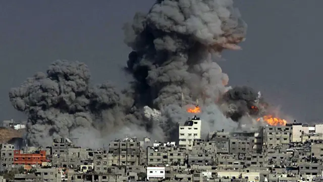140729224348_sp_explosion_gaza_624x351_afp.jpg