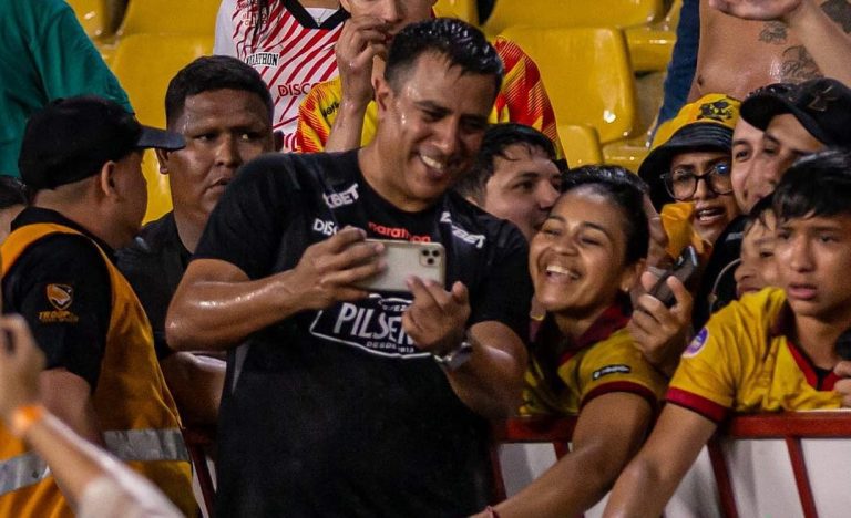 César Farías