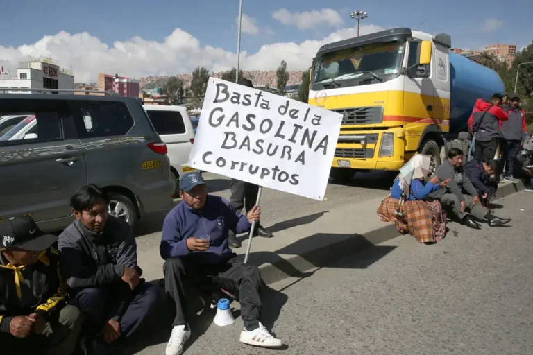 bolivia-protestas-gasolina-mala-calidad-foto-efe.jpg
