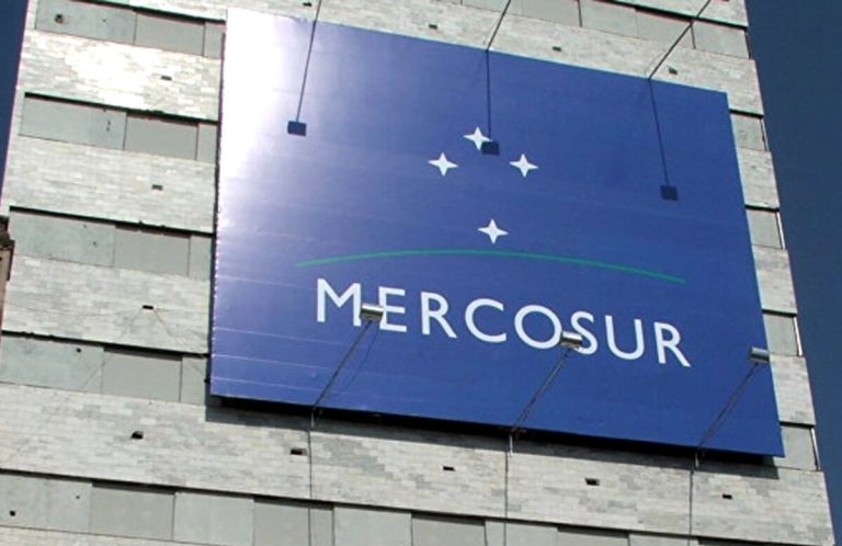 https___s3.amazonaws.com_arc-wordpress-client-uploads_infobae-wp_wp-content_uploads_2016_12_01195717_mercosur1