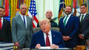 69e77a45e9ff717c3727bd64