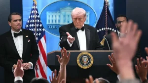 donald-trump-emitio-mensaje-prensa