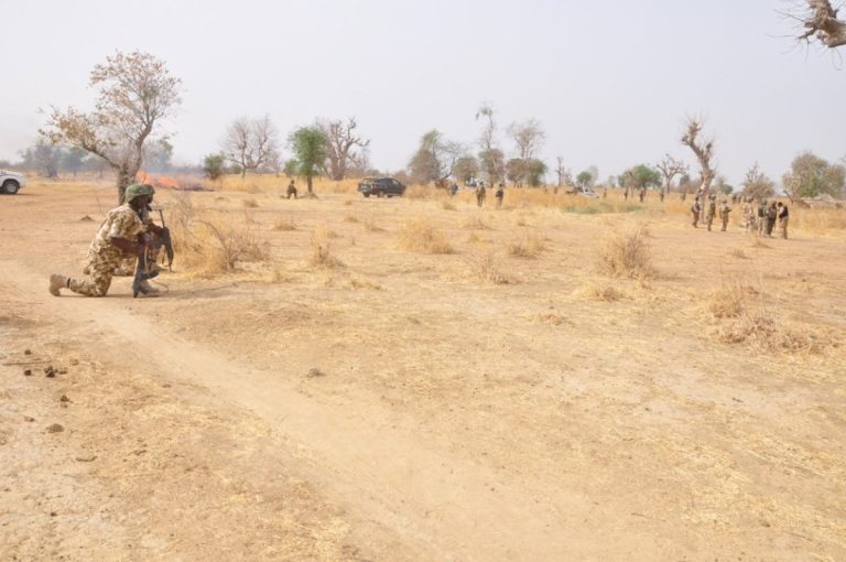 Nigeria.- Mueren cerca de 30 personas en un ataque ejecutado por Estado Islámico en el noreste de Nigeria
