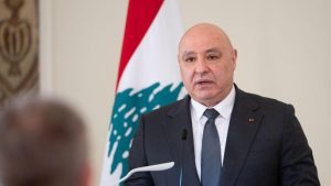 joseph-aoun-presidente-del-libano-durante-una-rueda-de-prensa-ep_15_1200x675