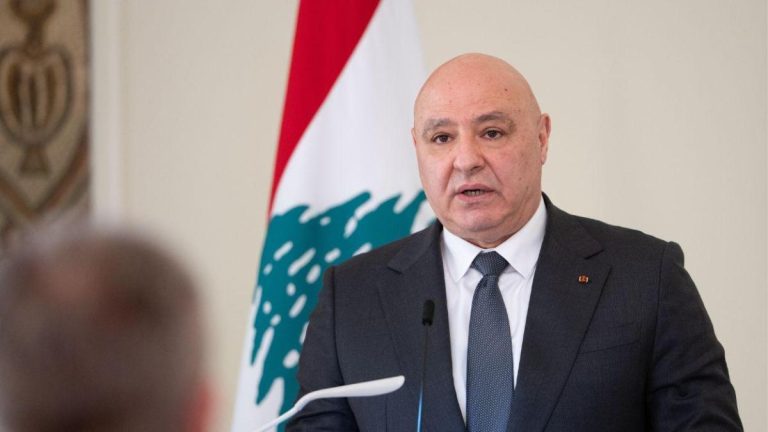 joseph-aoun-presidente-del-libano-durante-una-rueda-de-prensa-ep_15_1200x675