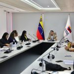 photo_5132209323286137882_y