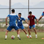 Irán