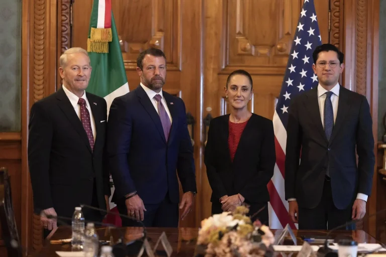 MEX3412-MEXICO-EEUU