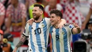 Messi - Álvarez