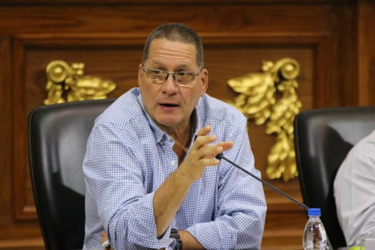 diputado-jesus-faria-considera-que-aumento-de-creditos-bancarios-dinamiza-la-economia-20240529194206