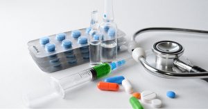 medicamentos-suministros-salud-aislamiento