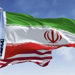 Banderas-de-EEUU-e-Iran
