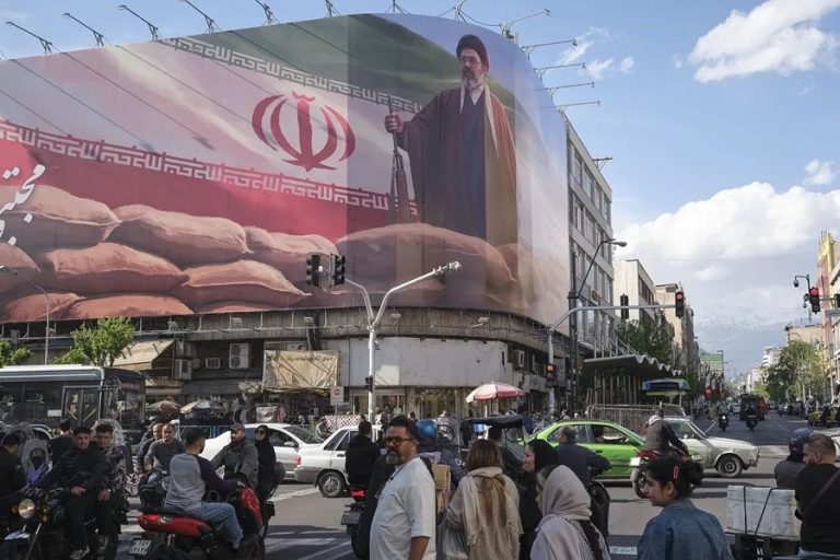 GRAF6596-IRAN-GUERRA