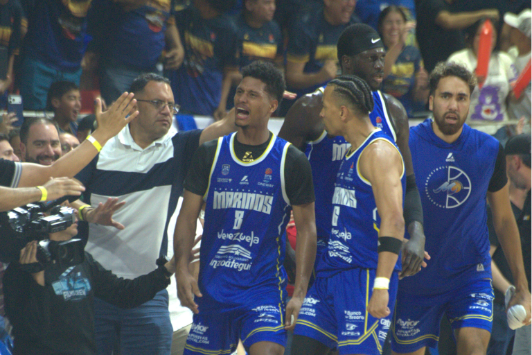 Marinos
