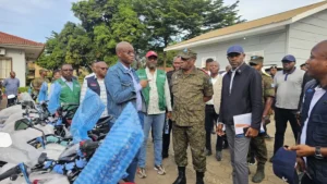 comunidad-africa-ebola01-768x433.jpg