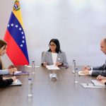 4de19342-fbc3-4528-b81e-7ec0219e77a4