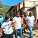 8-Inicia-trabajos-de-reconstruccion-en-viviendas-coloniales-de-Choroni.jpg