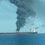 Buque-portacontenedores-resulta-danado-e-incendiado-frente-a-la-costa-de-Oman
