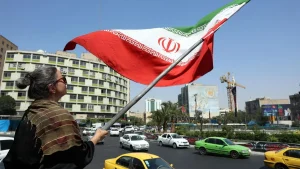 mujer-iran-teheran-30jun26.jpg