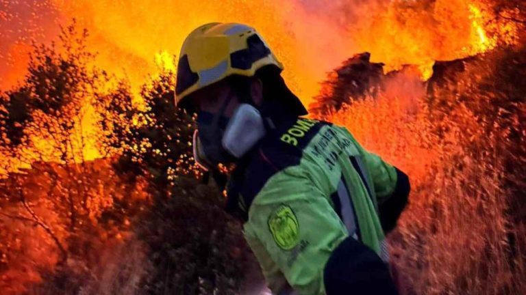 w7l7yN7F