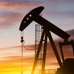 _129771014_oil12